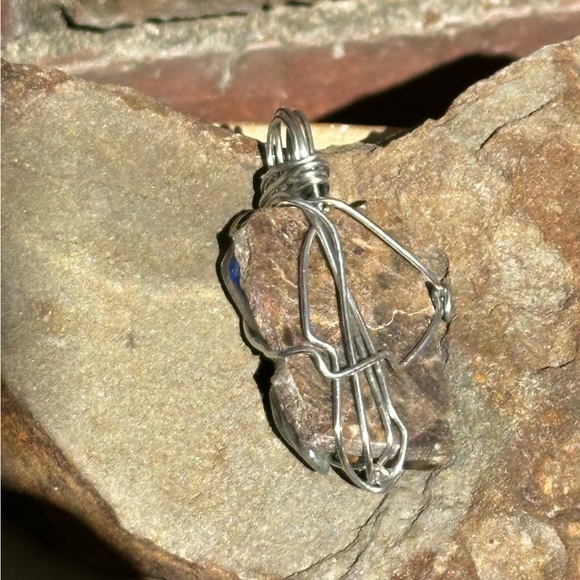Necklace Pendant, Handmade assemblage Wire Wrapped real Stones Resin Set 4300 G - Picture 4 of 10